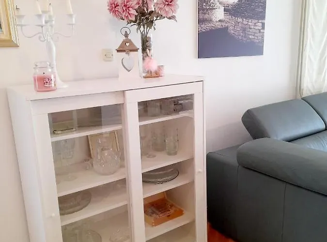 Apartment Ema